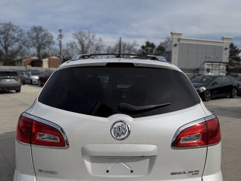 Used 2017 Buick Enclave Premium image 5