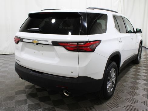 Used 2023 Chevrolet Traverse LT FWD image 31