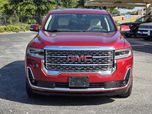 Certified 2023 GMC Acadia Denali w/ Denali Ultimate Package FWD image 3