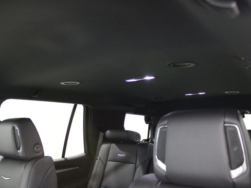 New 2026 Cadillac Escalade 4WD image 32