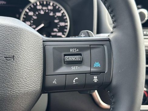 Used 2026 Nissan Rogue SV w/ SV Premium Package image 22