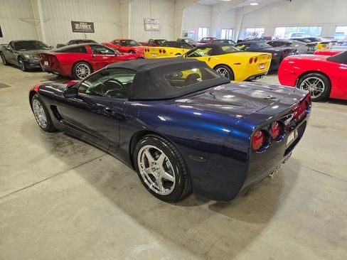 Used 1999 Chevrolet Corvette Convertible w/ Memory Pkg image 40
