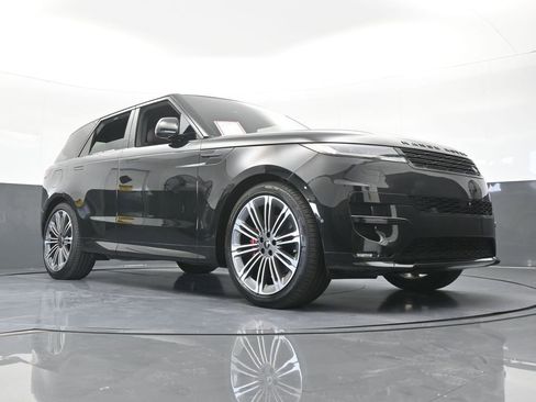 Used 2025 Land Rover Range Rover Sport Dynamic SE AWD/4WD image 61