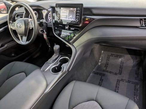 Used 2024 Toyota Camry LE image 30