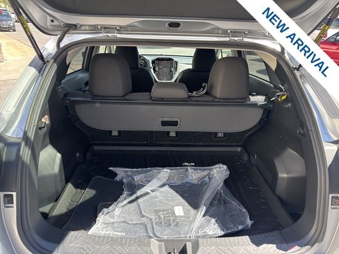 Used 2024 Subaru Crosstrek 2.0i Premium image 13