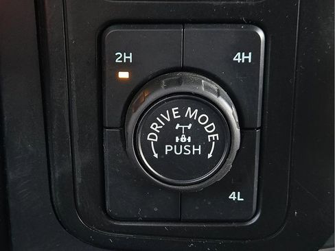 Used 2024 Ford F150 STX image 14