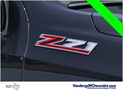 Certified 2022 Chevrolet Tahoe Z71 w/ Luxury Package AWD/4WD image 7