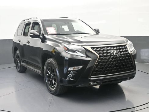 Used 2023 Lexus GX 460 w/ Black Line Special Edition AWD/4WD image 9