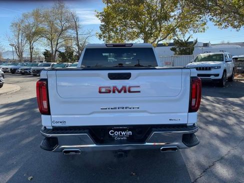 Certified 2022 GMC Sierra 1500 SLT image 8