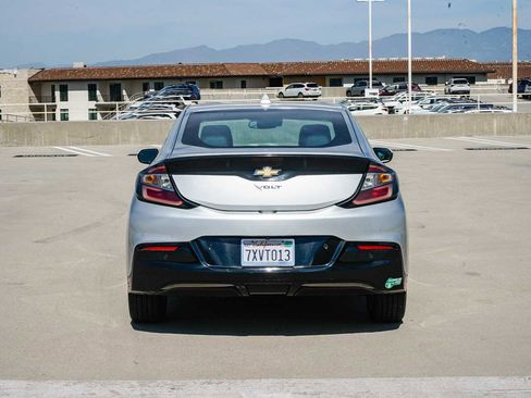 Used 2017 Chevrolet Volt Premier w/ Driver Confidence II Package image 3