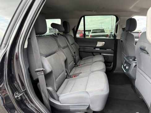 Certified 2025 Ford Expedition Active AWD/4WD image 19