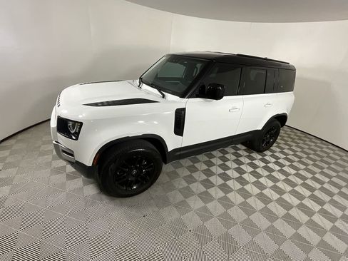 Certified 2023 Land Rover Defender 110 S AWD/4WD image 9