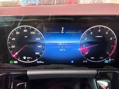 Used 2025 Mercedes-Benz GLA 250 4MATIC image 15