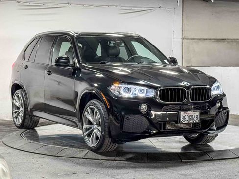 Used 2018 BMW X5 xDrive35i w/ M Sport Package AWD/4WD image 3