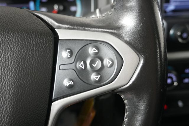 Used 2018 Chevrolet Colorado LT w/ Redline Special Edition AWD/4WD image 16