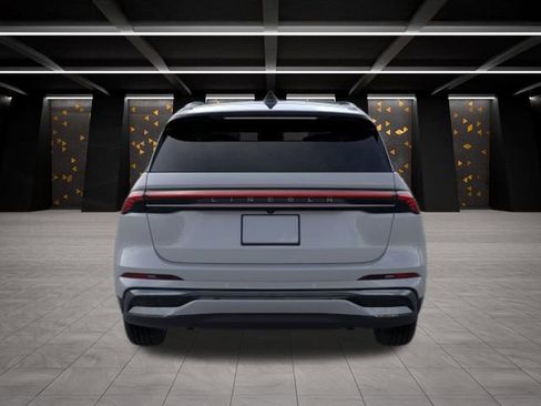 New 2026 Lincoln Nautilus Reserve w/ Jet Appearance Package AWD/4WD image 5