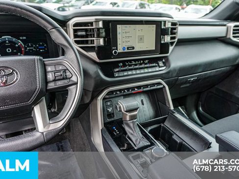 Used 2025 Toyota Sequoia SR5 AWD/4WD image 33