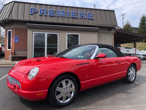 Used 2003 Ford Thunderbird image 9
