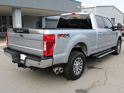 Used 2022 Ford F250 Lariat w/ Lariat Value Package image 3