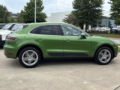 Used 2021 Porsche Macan S AWD/4WD image 2