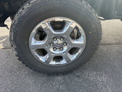 Used 2014 Ford F150 XLT w/ Equipment Group 302A Luxury image 2