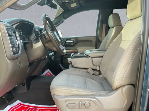 Used 2019 Chevrolet Silverado 1500 LT w/ Convenience Package image 12