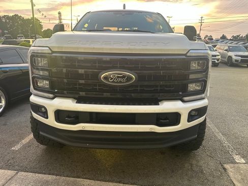 Used 2024 Ford F250 Lariat w/ Lariat Ultimate Package AWD/4WD image 2