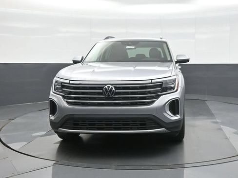 New 2026 Volkswagen Atlas SE AWD/4WD image 2