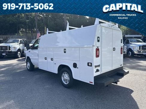 New 2026 Ford E-350 and Econoline 350 Super Duty w/ Power Equipment Group image 6