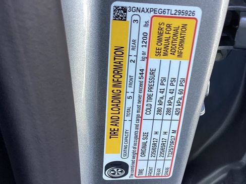 New 2026 Chevrolet Equinox LT w/ Convenience Package II image 39