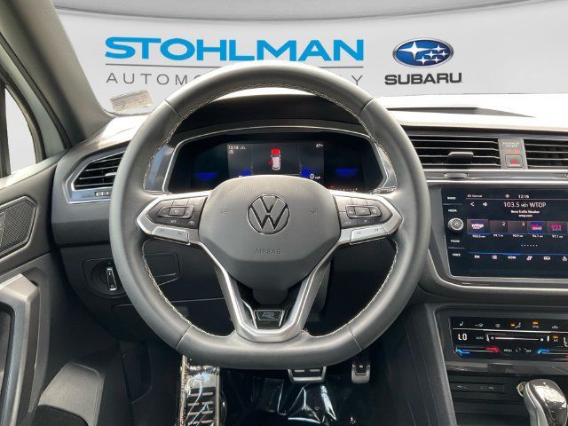 Certified 2023 Volkswagen Tiguan SE R-Line AWD/4WD image 21