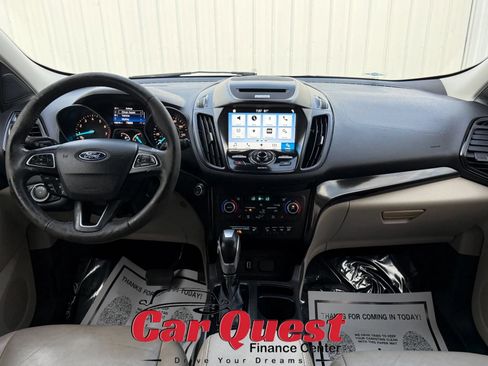 Used 2018 Ford Escape Titanium w/ Ford Safe & Smart Package FWD image 21