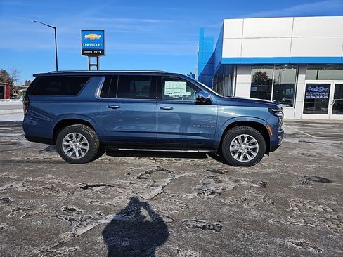 New 2026 Chevrolet Suburban Premier w/ Sun And Tow Package image 2