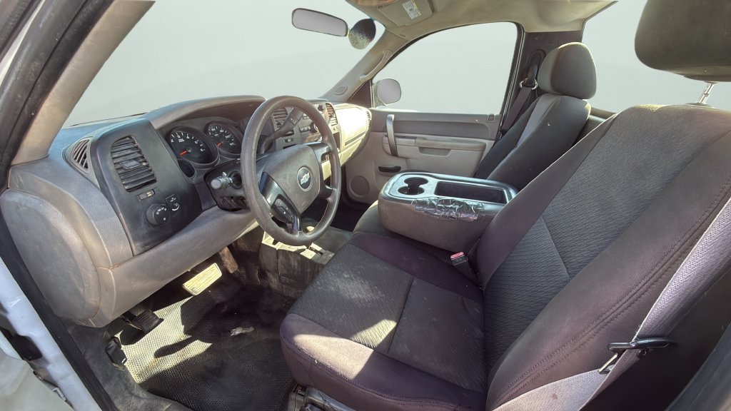 Used 2012 Chevrolet Silverado 1500 W/T w/ LS Package AWD/4WD image 6