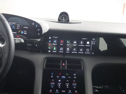 Certified 2023 Porsche Taycan w/ Premium Package RWD image 19