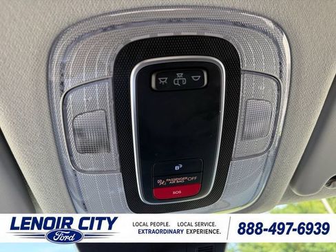 Used 2025 Hyundai Kona SEL FWD image 17