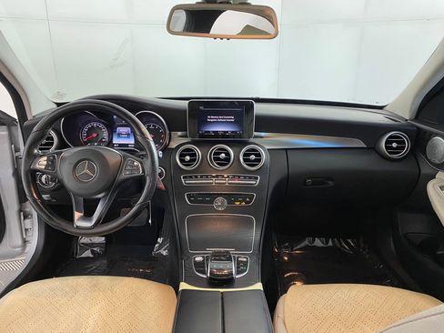 Used 2015 Mercedes-Benz C 300 4MATIC Sedan image 15