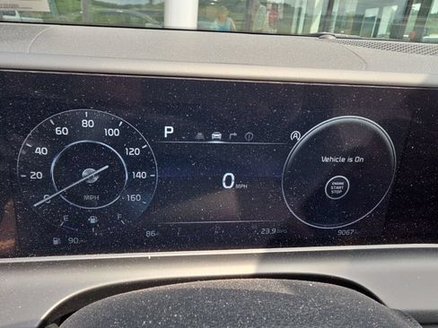 Used 2025 Kia Seltos EX AWD/4WD image 9