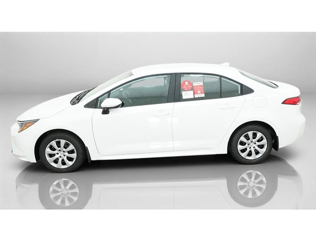 New 2027 Toyota Corolla LE FWD image 3