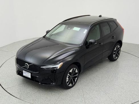 New 2026 Volvo XC60 B5 Plus w/ Protection Package Premier image 13