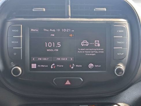 Used 2023 Kia Soul LX FWD image 14