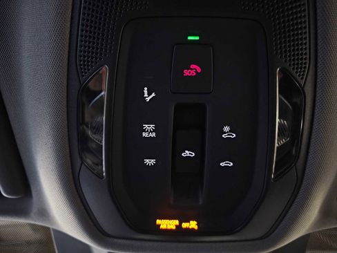 Certified 2025 Audi Q5 Premium Plus w/ Premium Plus image 32