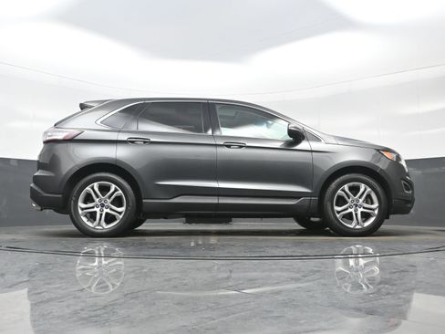 Used 2015 Ford Edge Titanium w/ Equipment Group 301A image 31