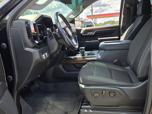 Used 2022 GMC Sierra 1500 Elevation AWD/4WD image 3