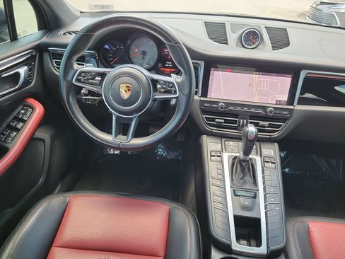 Used 2021 Porsche Macan S AWD/4WD image 27
