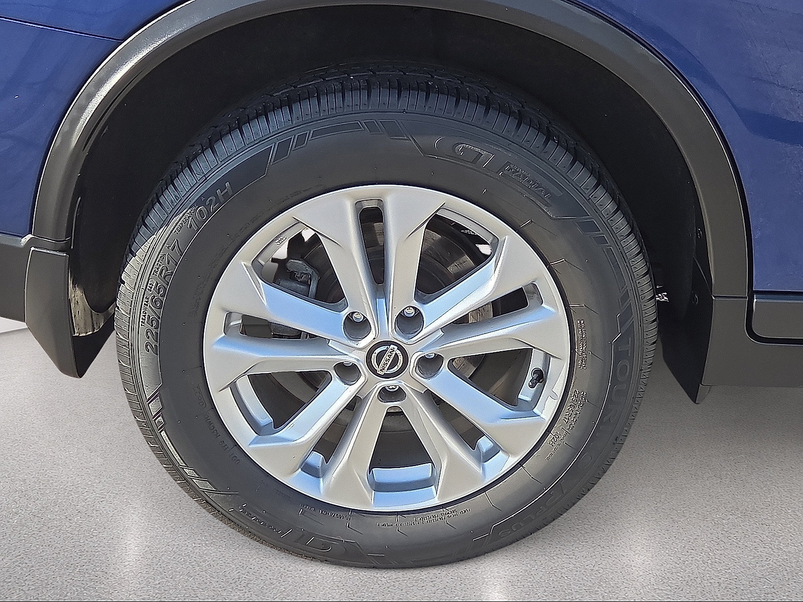 Used 2018 Nissan Rogue S w/ S Value Package FWD image 17