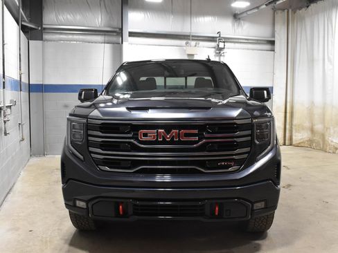 Used 2022 GMC Sierra 1500 AT4 w/ AT4 Preferred Package image 31