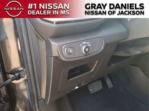 Used 2023 Chevrolet TrailBlazer LS image 12