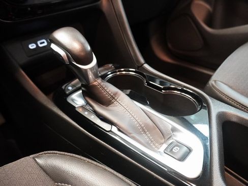 Certified 2021 Buick Encore GX Select image 21