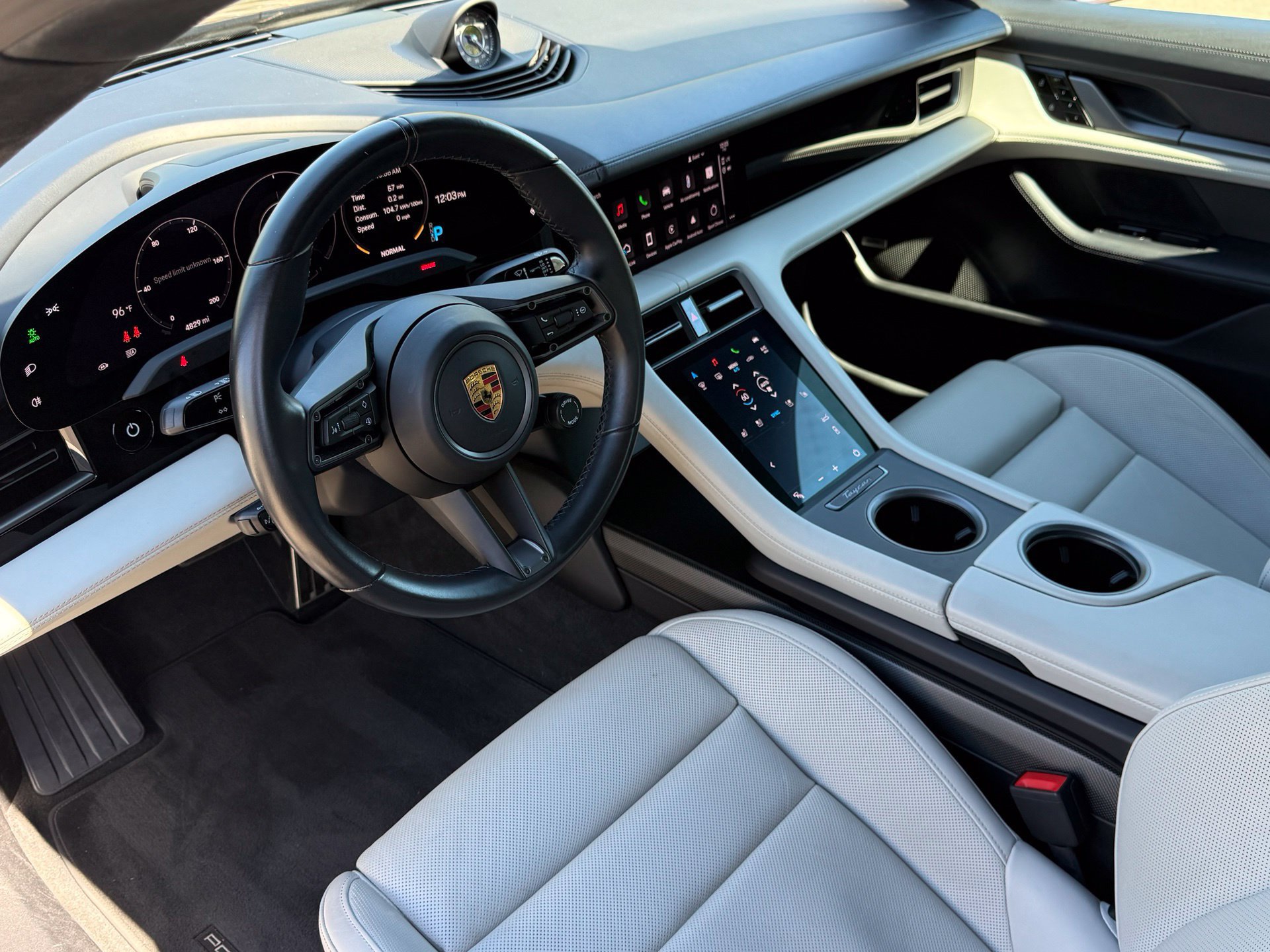 Certified 2021 Porsche Taycan Turbo S AWD/4WD image 4